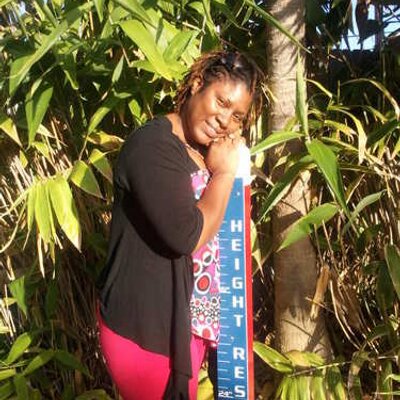 Profile Picture of Andrea Stephens (@AndreaStephen13) on Twitter