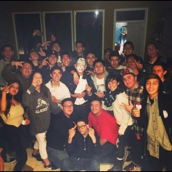 Profile Picture of Julian Vargas (@julian1998) on Poshmark