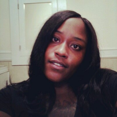 Profile Picture of Iesha Travis (@london2dee) on Twitter