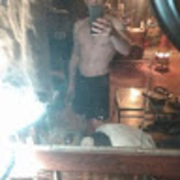 Profile Picture of Billybob Hierstetter (@billybobh) on Poshmark