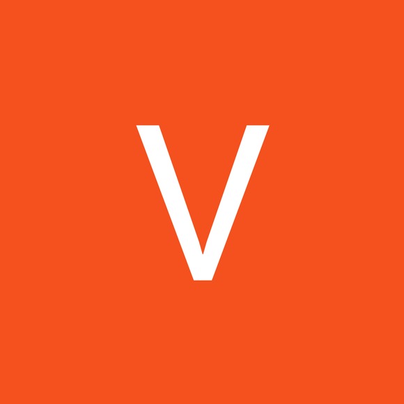 Profile Picture of Victorya Rodrigues (@victoria_dasilv) on Poshmark