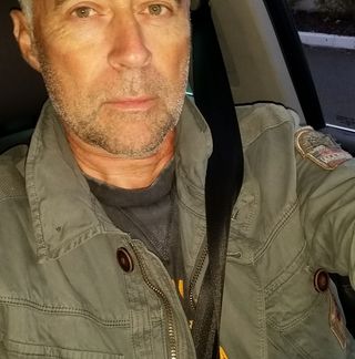 Profile Picture of Éric Ramel (@&) on Facebook