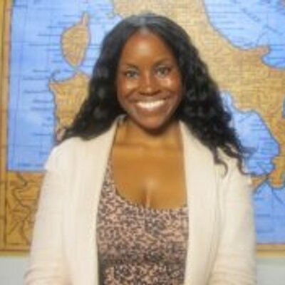 Profile Picture of Noelle Llewellyn (@NewYorkNoelle) on Twitter