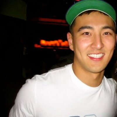 Profile Picture of Jason Acuna (@atothecuna) on Twitter