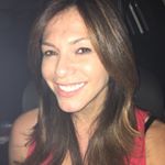 Profile Picture of Anne DeVincentis (@a_dev1980) on Instagram