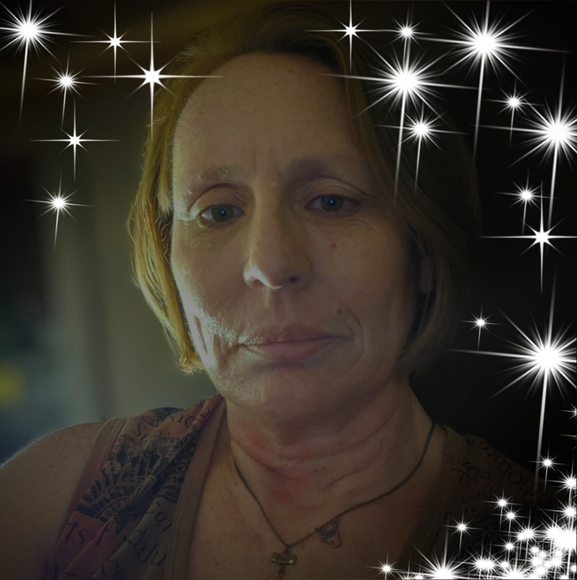 Profile Picture of Veda Kuban (@kubanv) on Poshmark