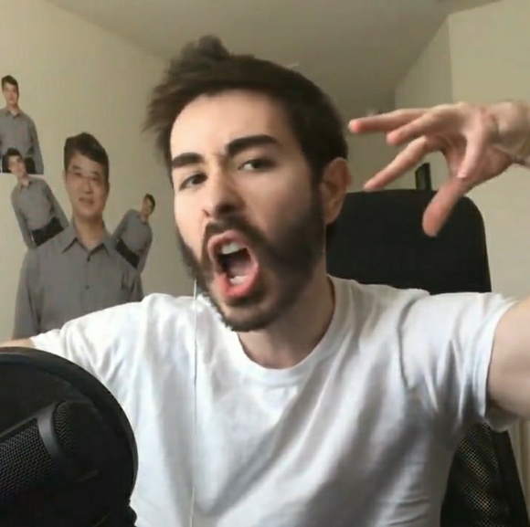 Profile Picture of Joseph Beck (@nuka_hypex) on Poshmark