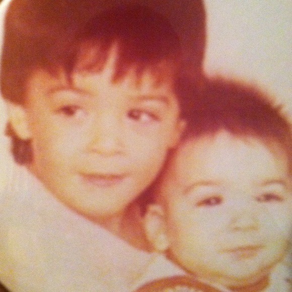 Profile Picture of Tyler Joseph (@tylerjoseph481) on Poshmark