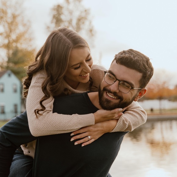 Profile Picture of Abby Ellstrom (@abbyellstron1) on Poshmark