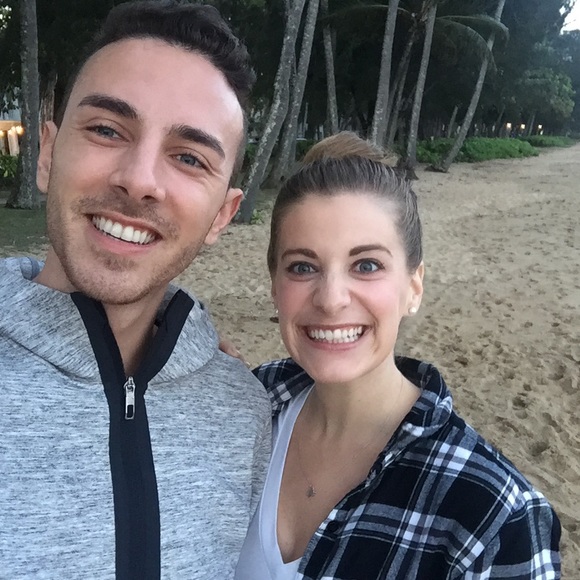 Profile Picture of Brittany Helphrey (@helphreyb) on Poshmark