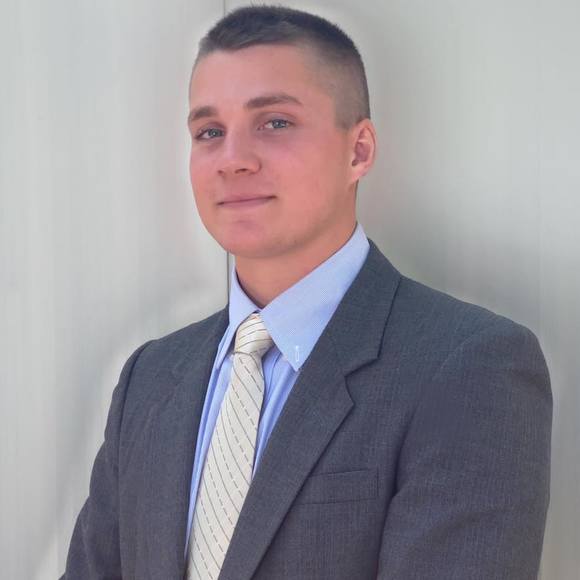 Profile Picture of Ben Duff (@benduff1) on Poshmark