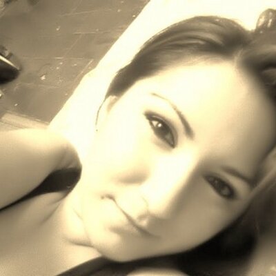 Profile Picture of Lily Lopez Parra (@lilythlopez) on Twitter