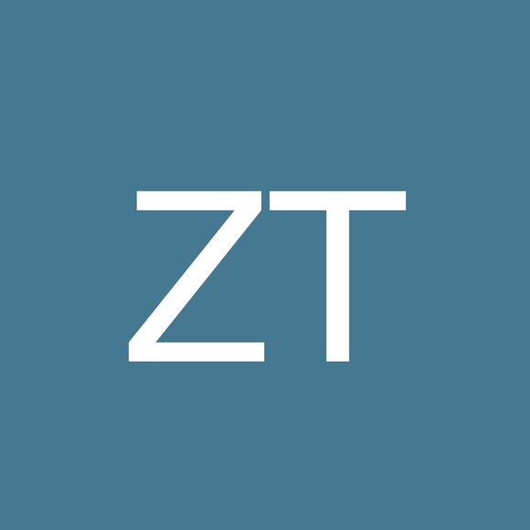 Profile Picture of Zay Temkin (@zaydesire) on Poshmark