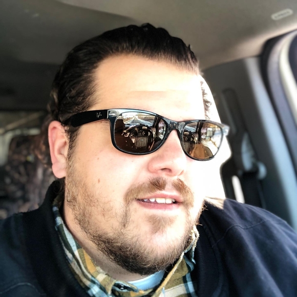 Profile Picture of Jordan Clancy (@joodan123) on Poshmark
