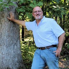 Profile Picture of gregorybowerman (@gregorybowerman) on Tiktok