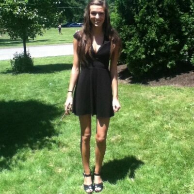 Profile Picture of Haley Dailey  ❤ ✨♕ (@HazeyD18) on Twitter