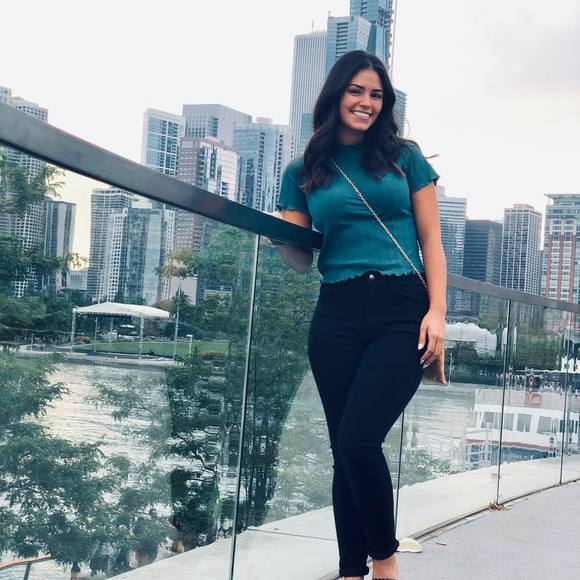 Profile Picture of Jessica Restrepo (@jrestrepo23) on Poshmark