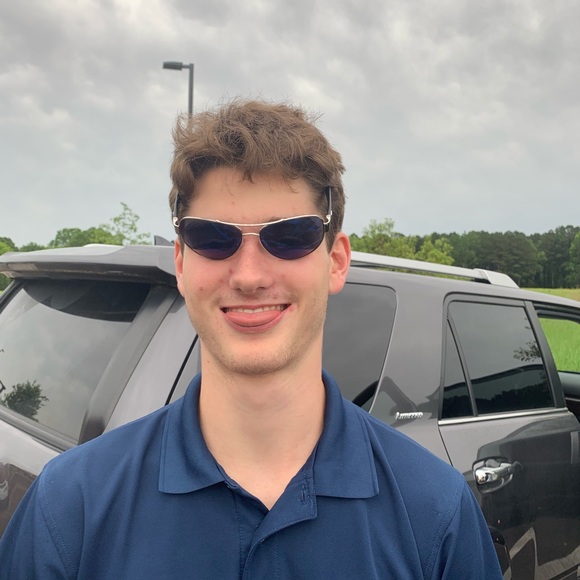Profile Picture of Cole Ruwe (@coleruwe5) on Poshmark