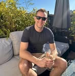 Profile Picture of Steve Harper (@ariana.castian) on Facebook