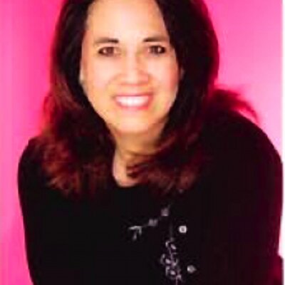 Profile Picture of Michelle Carbeck (@4enpplrgr8) on Twitter