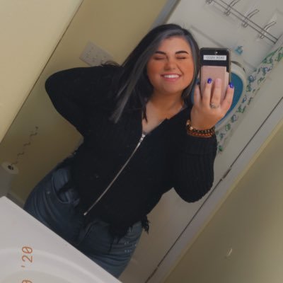 Profile Picture of Jay 👩‍👦‍👦 (@jacie_latham) on Twitter