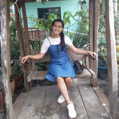 Profile Picture of Ally 🌸 (@julieswift_101) on Twitter