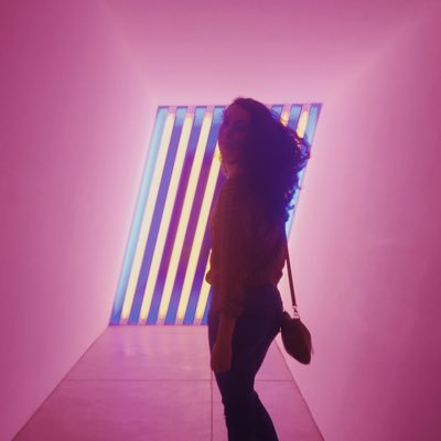 Profile Picture of Sydney Larsen (@sydL777) on Twitter