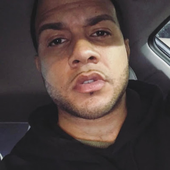 Profile Picture of Louie Figgs (@lfiqueroa) on Poshmark