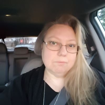 Profile Picture of Loretta Ash (@LorettaAsh6) on Twitter