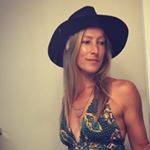 Profile Picture of Libby Nierman Chamberlain (@teenymama) on Instagram