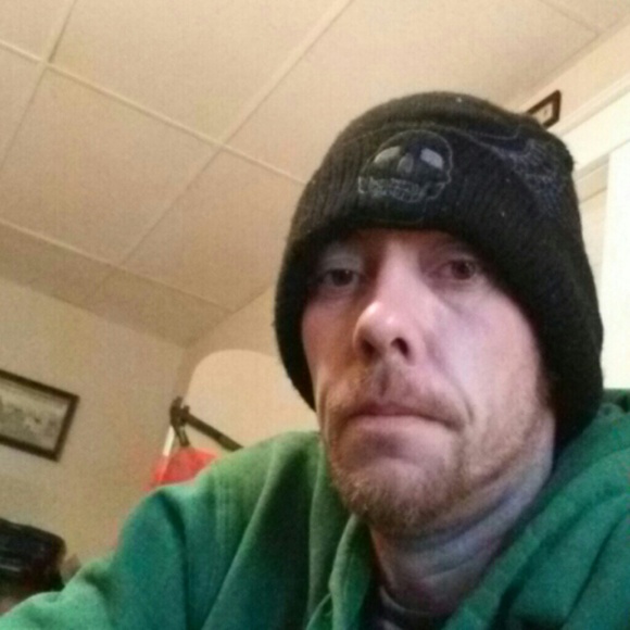 Profile Picture of Ray Campbell (@campbellray) on Poshmark