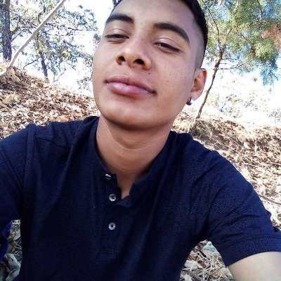 Profile Picture of Efren Barrera (@15_efren23) on Twitter