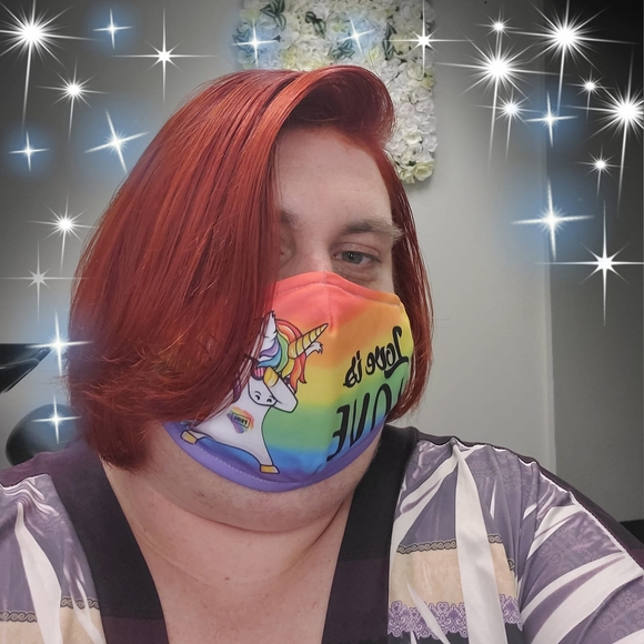 Profile Picture of Rachel Sinclair (@rachel_sinclair) on Poshmark