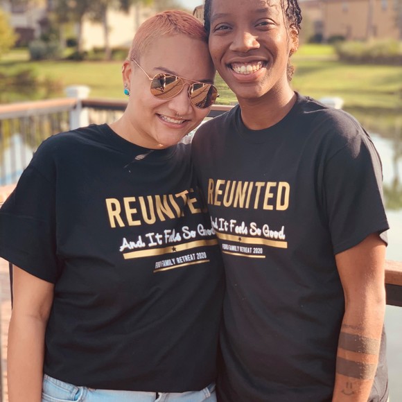 Profile Picture of Simone Moore (@simoney__) on Poshmark