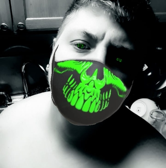 Profile Picture of John Devillier (@johndevillier) on Poshmark