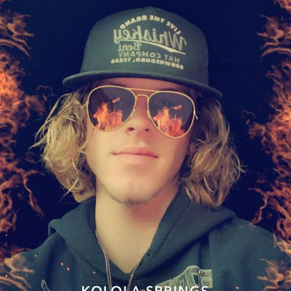 Profile Picture of James Cyr (@jamescyr) on Poshmark