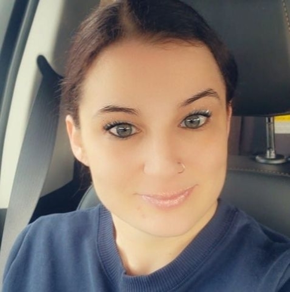 Profile Picture of Kimberly Corrado (@kimnchach10) on Poshmark