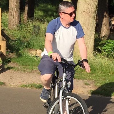 Profile Picture of Mark Simons (@MSimons42) on Twitter