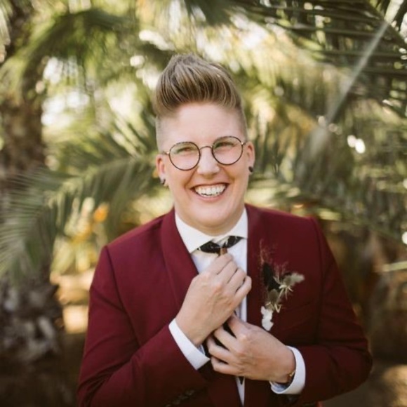 Profile Picture of River Martone (@rivermartone) on Poshmark