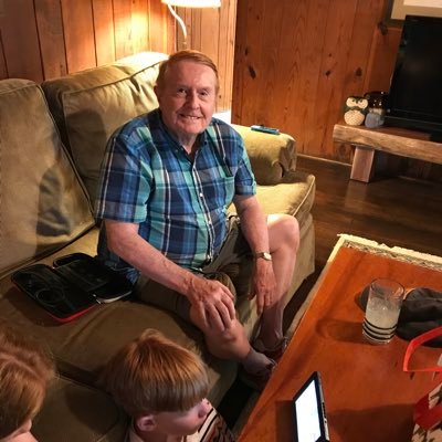 Profile Picture of Robert C Redd (@robertcredd3) on Twitter