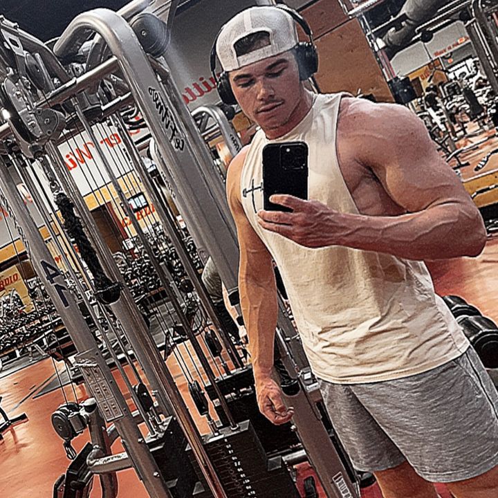 Profile Picture of BradyCarver (@bradycarver8) on Tiktok