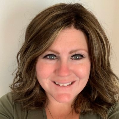 Profile Picture of Jennifer Danilowicz (@MrsJennScott) on Twitter