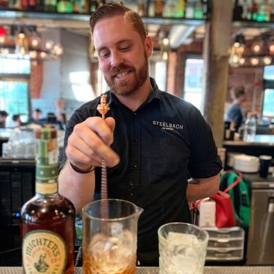 Profile Picture of Kyle Peck (@Aggro_RedBird) on Twitter