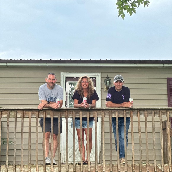 Profile Picture of Crissy Murphy (@crissymurphy) on Poshmark