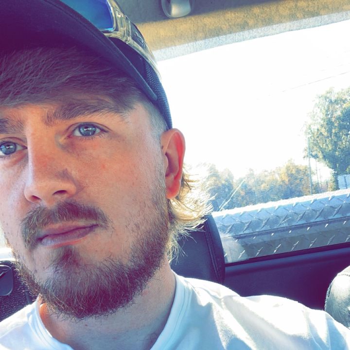 Profile Picture of Cody Gosnell (@codyallen2418) on Tiktok