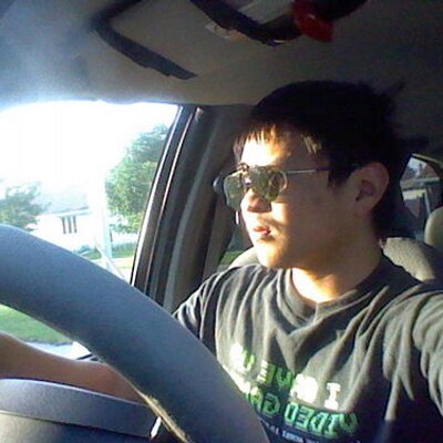 Profile Picture of Jeremy V. (@JeremyShadowVal) on Twitter