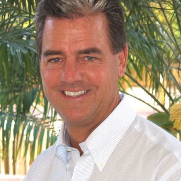 Profile Picture of Robert Lowry (@robertlowry) on Poshmark