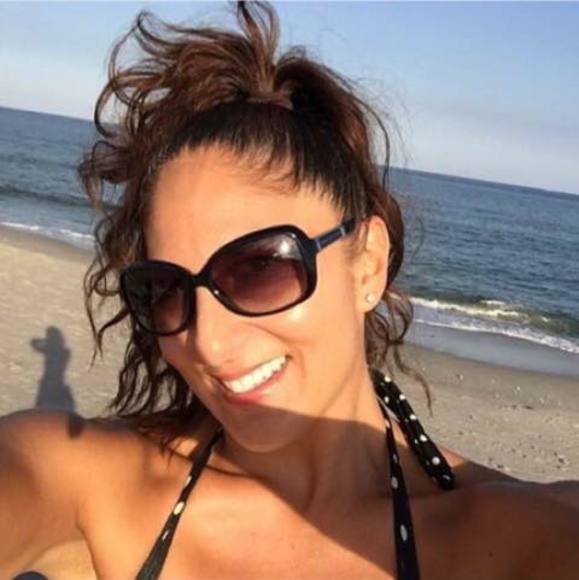 Profile Picture of Lisa Fortunato (@lisa54721128) on Poshmark