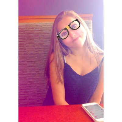 Profile Picture of Hannah Houle (@Hannah__Houle) on Twitter