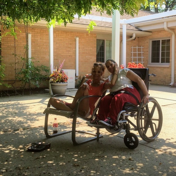 Profile Picture of Carla Jackson (@heyitscmj) on Poshmark